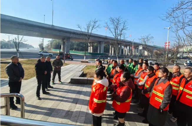 王辉德、余良光分别走访慰问一线干部职工并检查安全生产工作
